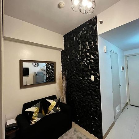 Lovely 1Br Condo @ Sm Southmall W/ Netflix & High Speed Wifi Las Pinas Exterior photo